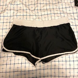 Black and white Torrid swimtrucks. Size 3x